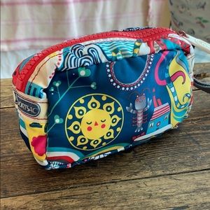 Artist in residence le sportsac